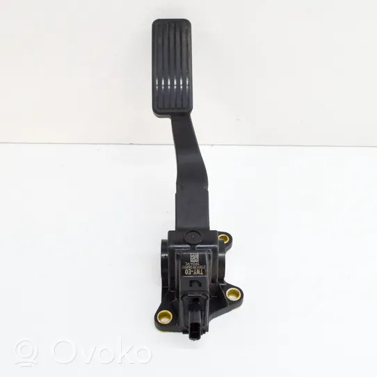 Honda CR-V Accelerator throttle pedal 17800TNYE01