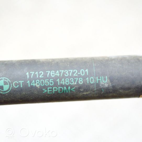 BMW 2 F22 F23 Rura / Wąż dolotowy powietrza 7647372