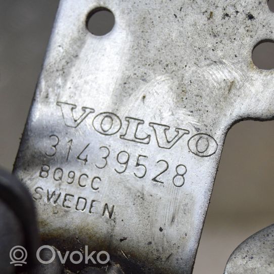 Volvo S90, V90 Sähköinen jäähdytysnesteen apupumppu 31686005