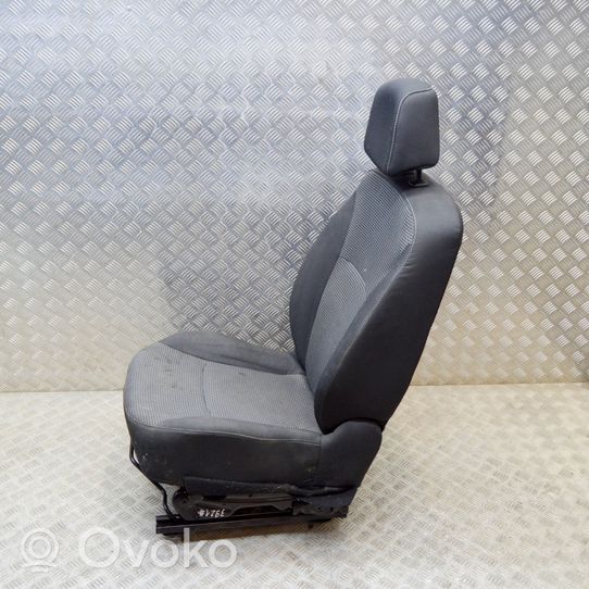 Mercedes-Benz Citan W415 Etumatkustajan istuin A4159102300