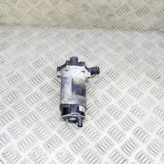 Mercedes-Benz GLE (W166 - C292) Pompe à eau de liquide de refroidissement A0005000386