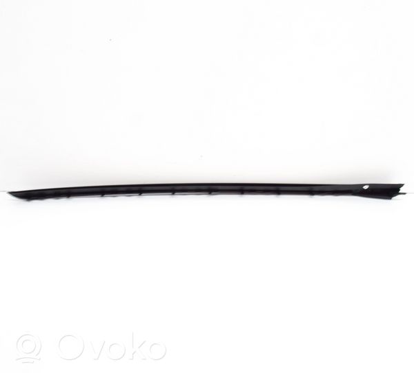 BMW 4 G22 G23 G24 G26 Listwa szyby czołowej / przedniej 51137475009