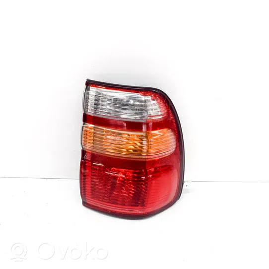 Toyota Land Cruiser (J100) Lampa tylna 