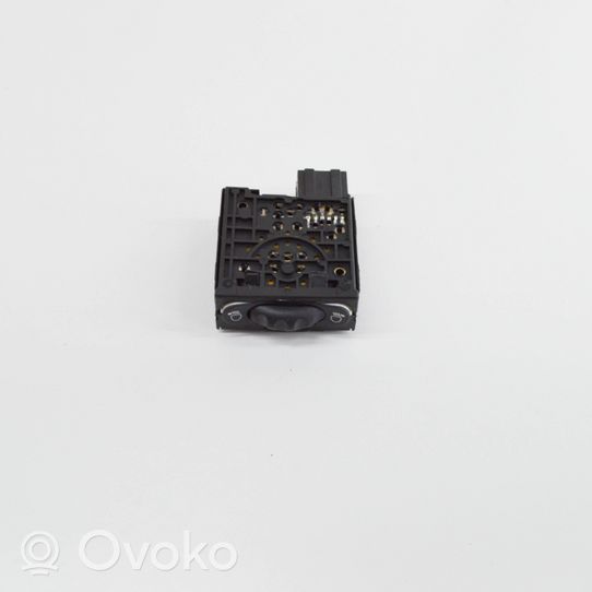 Opel Movano B Headlight level height control switch 7700841235