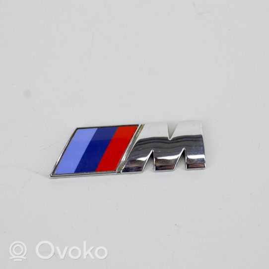 BMW X3 F25 Muut logot/merkinnät 8058882