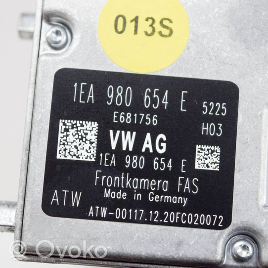 Volkswagen ID.3 Kamera zderzaka przedniego 1EA980654E