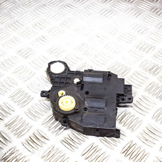 Toyota RAV 4 (XA50) Moteur / actionneur de volet de climatisation 0638009004