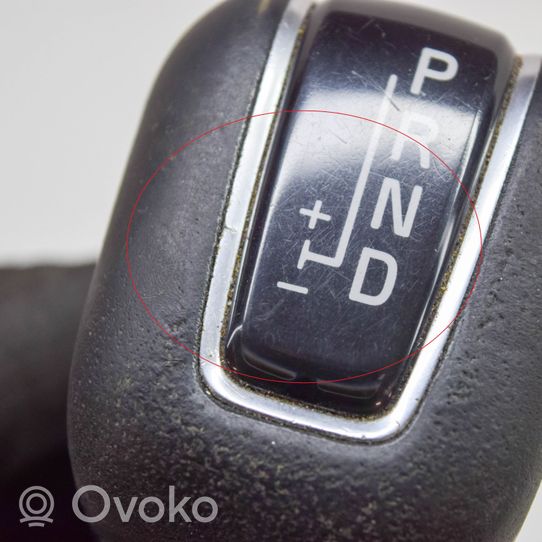 Volvo S90, V90 Vaihdevivun/vaihtajan verhoilu nahka/nuppi 1000462673VR1