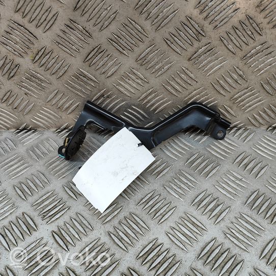 Honda CR-V Radiator support slam panel bracket 1J0615RDH00