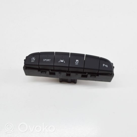 Opel Astra K A set of switches 39028735