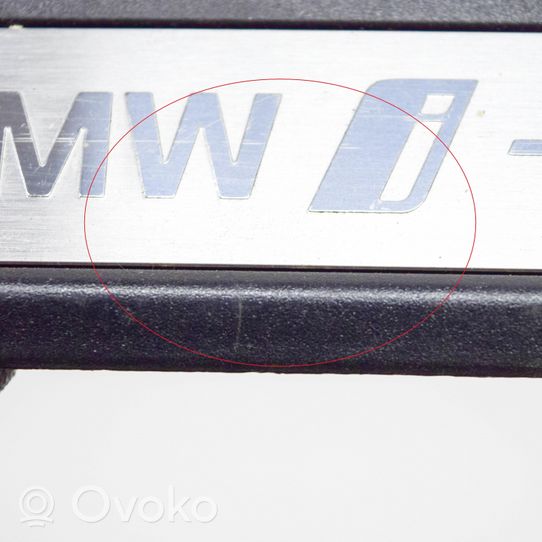 BMW iX3 G08 Priekinio kėbulo slenksčio apdaila 9451247