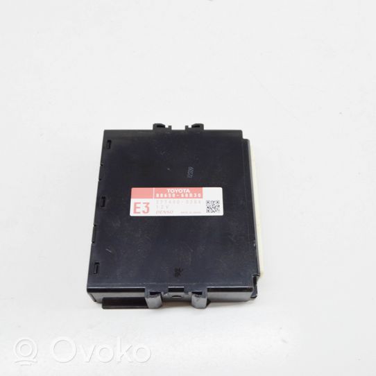 Toyota Land Cruiser (J150) Oro kondicionieriaus/ klimato/ pečiuko valdymo blokas (salone) 8865060R30