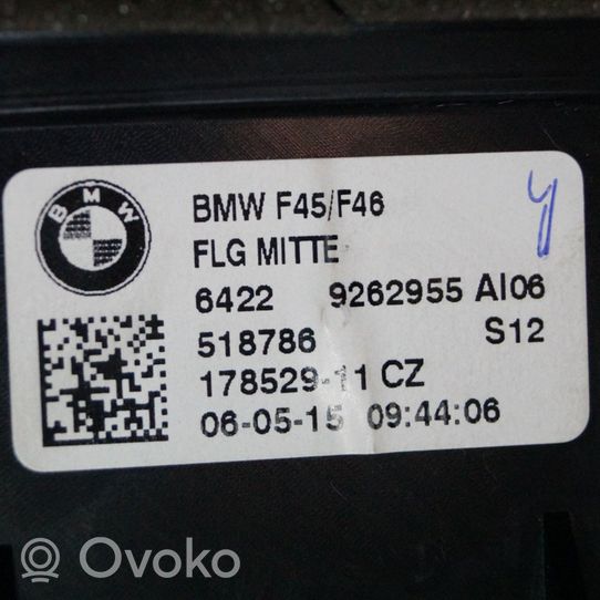 BMW 2 F45 Lango oro grotelės 9262955