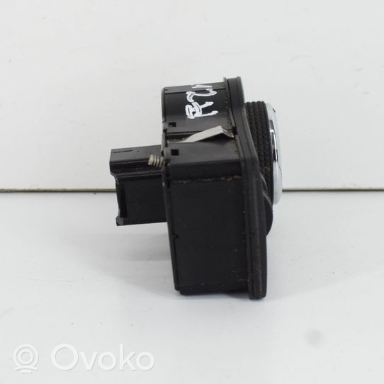 Opel Astra J Light switch 13268697