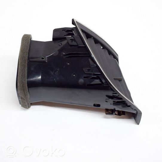 Skoda Fabia Mk3 (NJ) Moldura protectora de la rejilla de ventilación del panel 6V0819701C