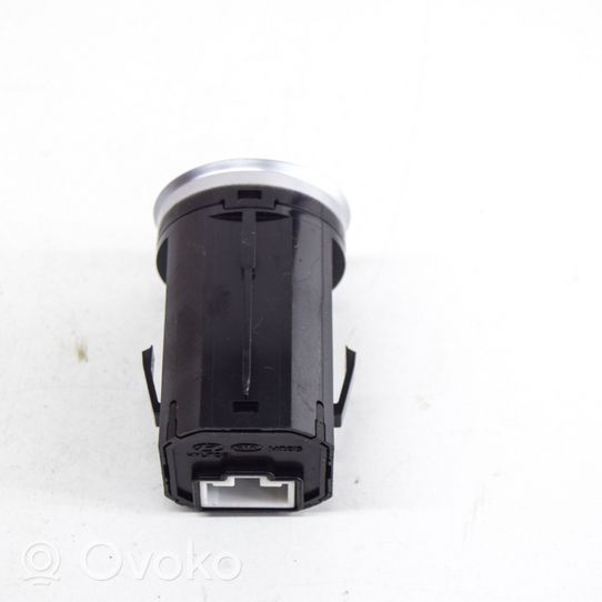 Hyundai Kona I Moottorin start-stop-painike/kytkin 93502G7000