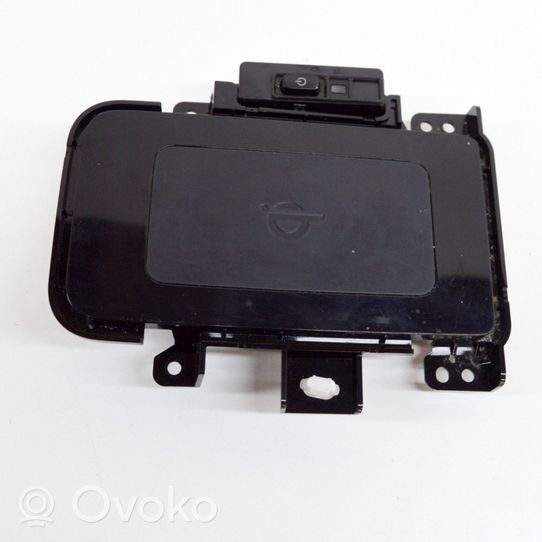 Toyota Prius (XW50) Module de charge sans fil CAQS38X0AJ