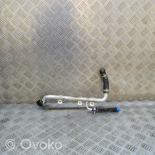 KIA Niro Tuyau de liquide de refroidissement moteur 975Y2Q4020