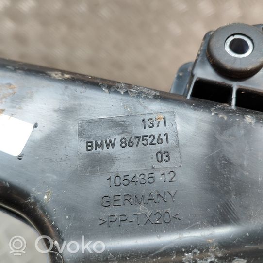 BMW 1 F40 Salono oro latakas (-ai) 8675261