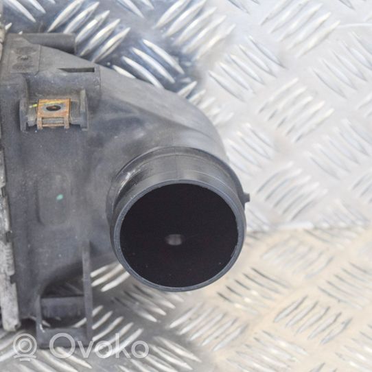 Volvo V60 Chłodnica powietrza doładowującego / Intercooler 31338475