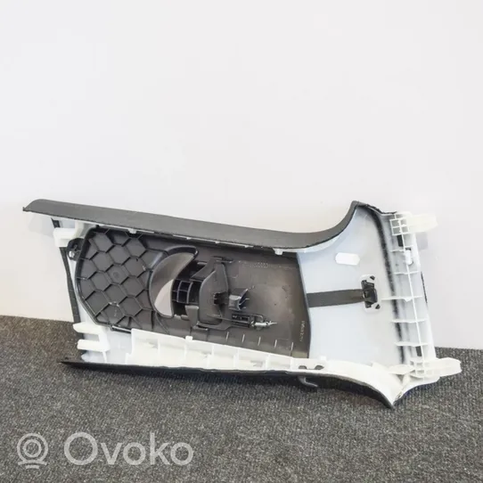 Audi A4 S4 B9 Osłona dolna słupka / B 8W0867293