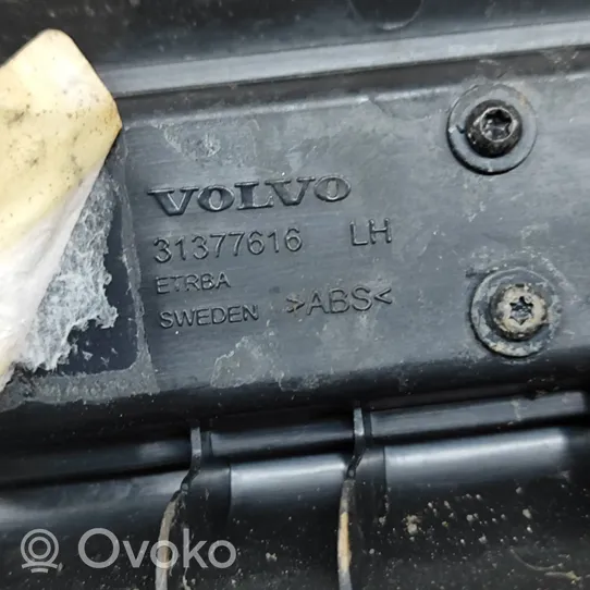 Volvo S90, V90 Etuoven kynnyksen suojalista 31377616