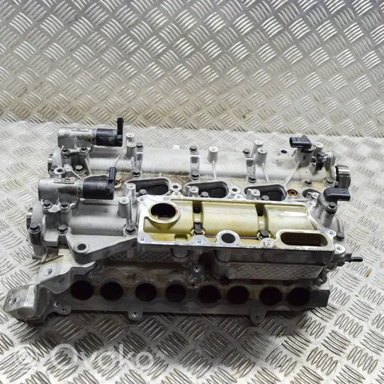 Volvo XC40 Culata del motor 31401057