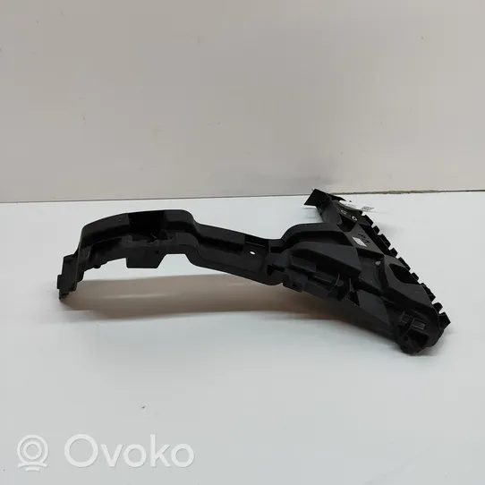 Audi Q3 8U Soporte de montaje del parachoques trasero 8U0807454B