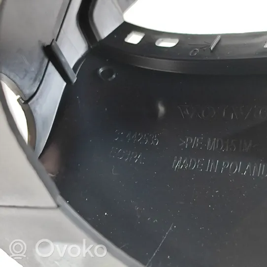 Volvo XC40 Stūres ass dekoratīvā apdare 31442536