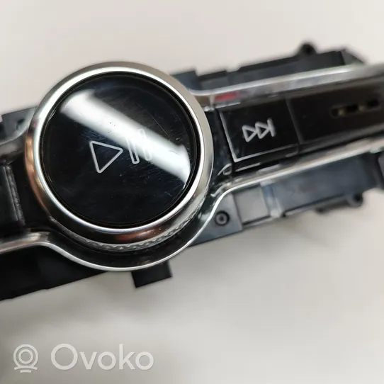 Volvo XC40 Interruttore di controllo dell’audio 31456672