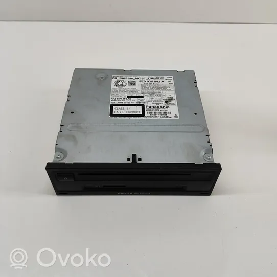 Skoda Octavia Mk3 (5E) Panel / Radioodtwarzacz CD/DVD/GPS 5E0035842A