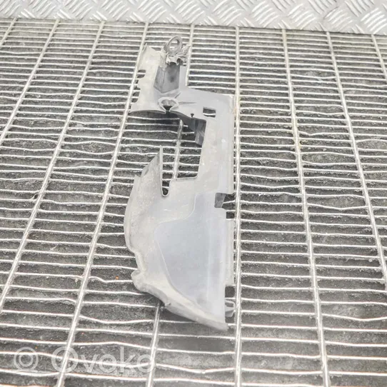 Audi A1 Déflecteur d'air de radiateur de refroidissement 8X0121283F