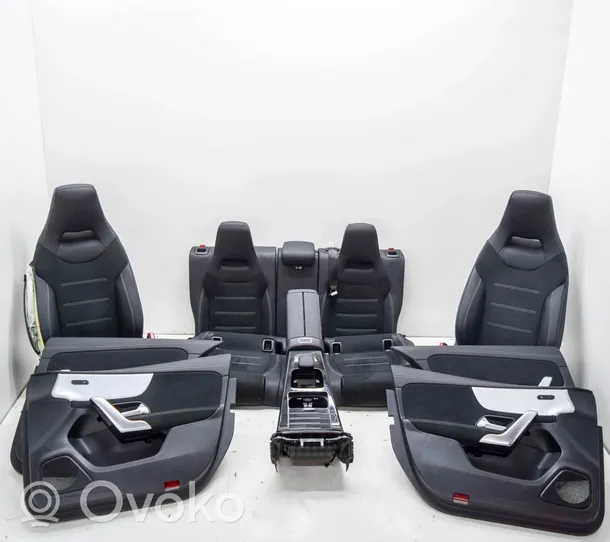 Mercedes-Benz A W177 Set interni A1777201501