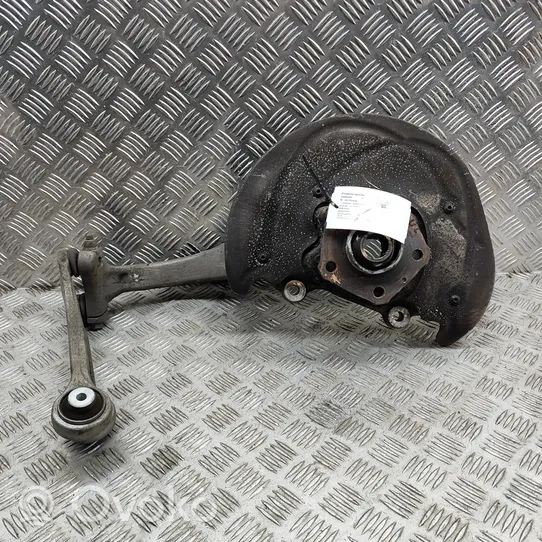 Audi A5 Priekinė stebulė 8W0407560