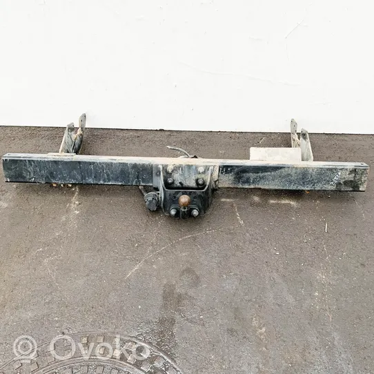 Toyota Hilux (AN10, AN20, AN30) Tow bar set PZ408N956100