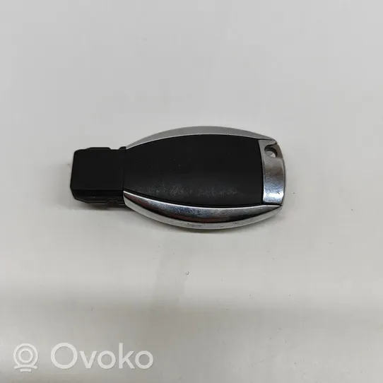 Mercedes-Benz C W204 Ignition key/card A2049051704