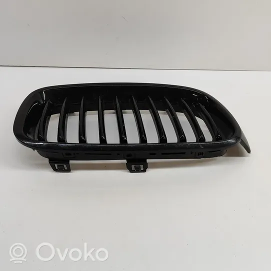 BMW 3 F30 F35 F31 Priekšējais režģis 7263482