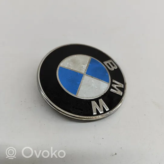 BMW 5 G30 G31 Logo, emblème de fabricant 7463715