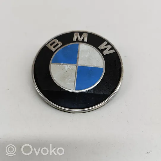 BMW 5 G30 G31 Logo, emblème de fabricant 7463715