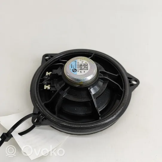 BMW 4 G22 G23 G24 G26 Enceinte de porte arrière 2622546