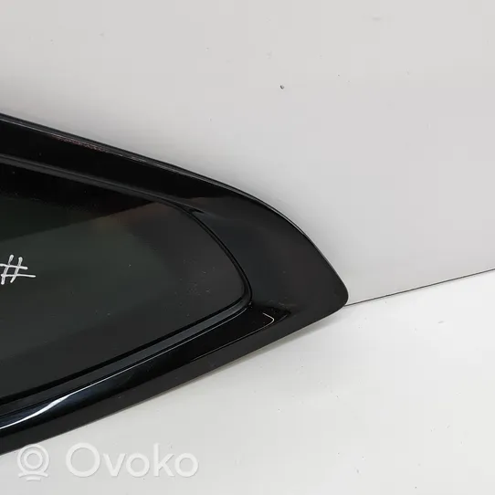 BMW 4 G22 G23 G24 G26 Rear side window/glass 7482993