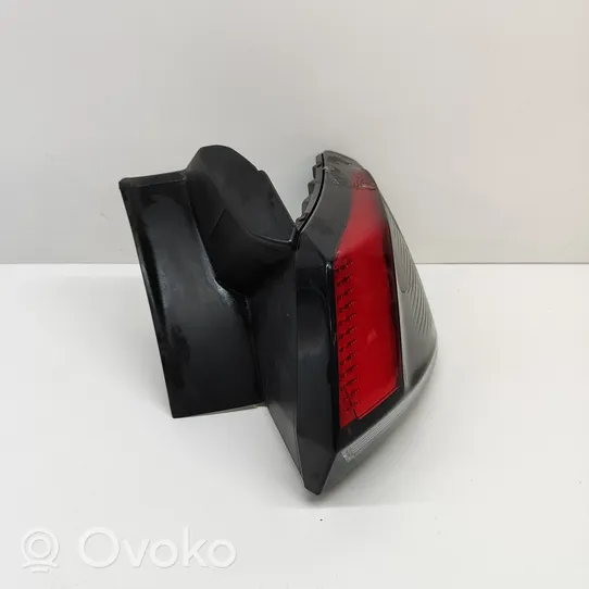 Peugeot 3008 II Lampa tylna 9810477080