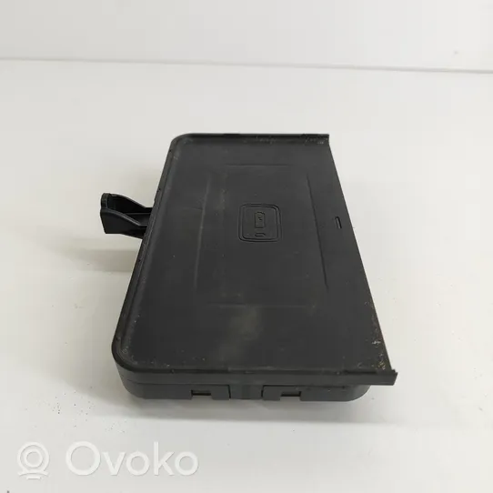 BMW 5 G30 G31 Modulo di ricarica wireless 8719904