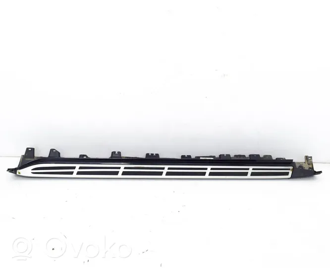 BMW X7 G07 Sill 7441108