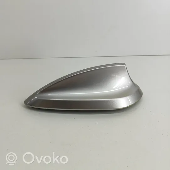 BMW 5 G30 G31 Copertura dell’antenna tetto (GPS) 9371344