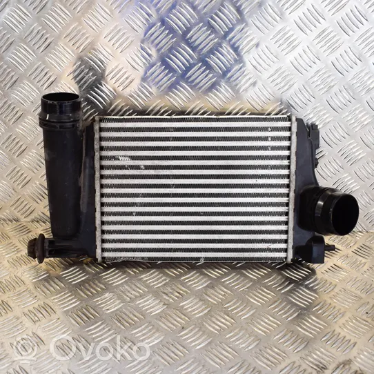 Nissan Qashqai Radiatore intercooler 