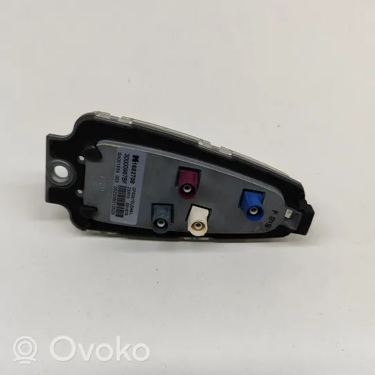 BMW X5 E70 Antenne GPS 1682708