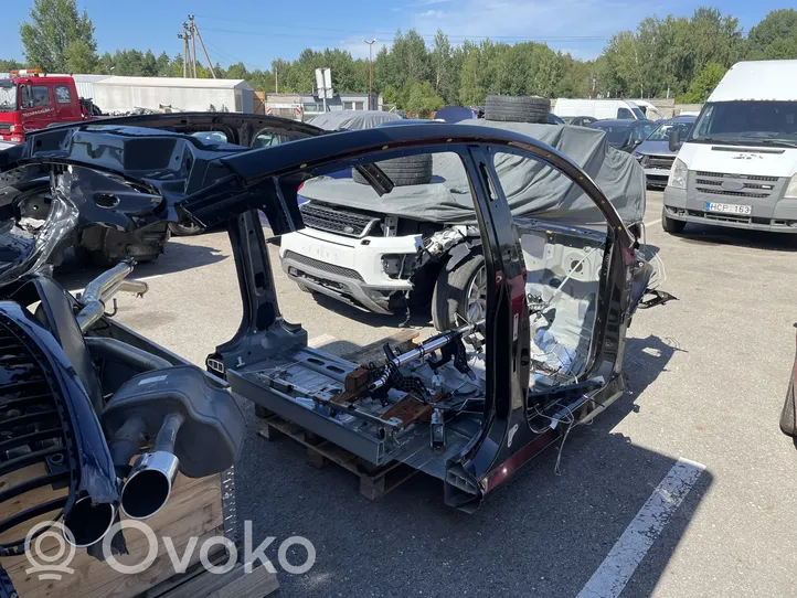 Tesla Model Y Ćwiartka przednia 