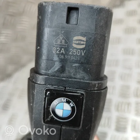 BMW 5 G30 G31 Câble de recharge voiture électrique 089110423