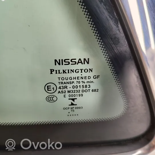 Nissan Qashqai Finestrino/vetro retro 833134EA0A